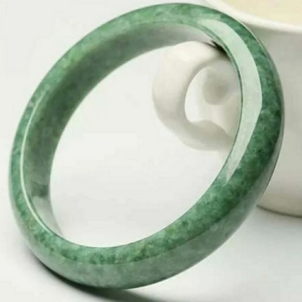 100% Natural Jade Bangle Bracelet
